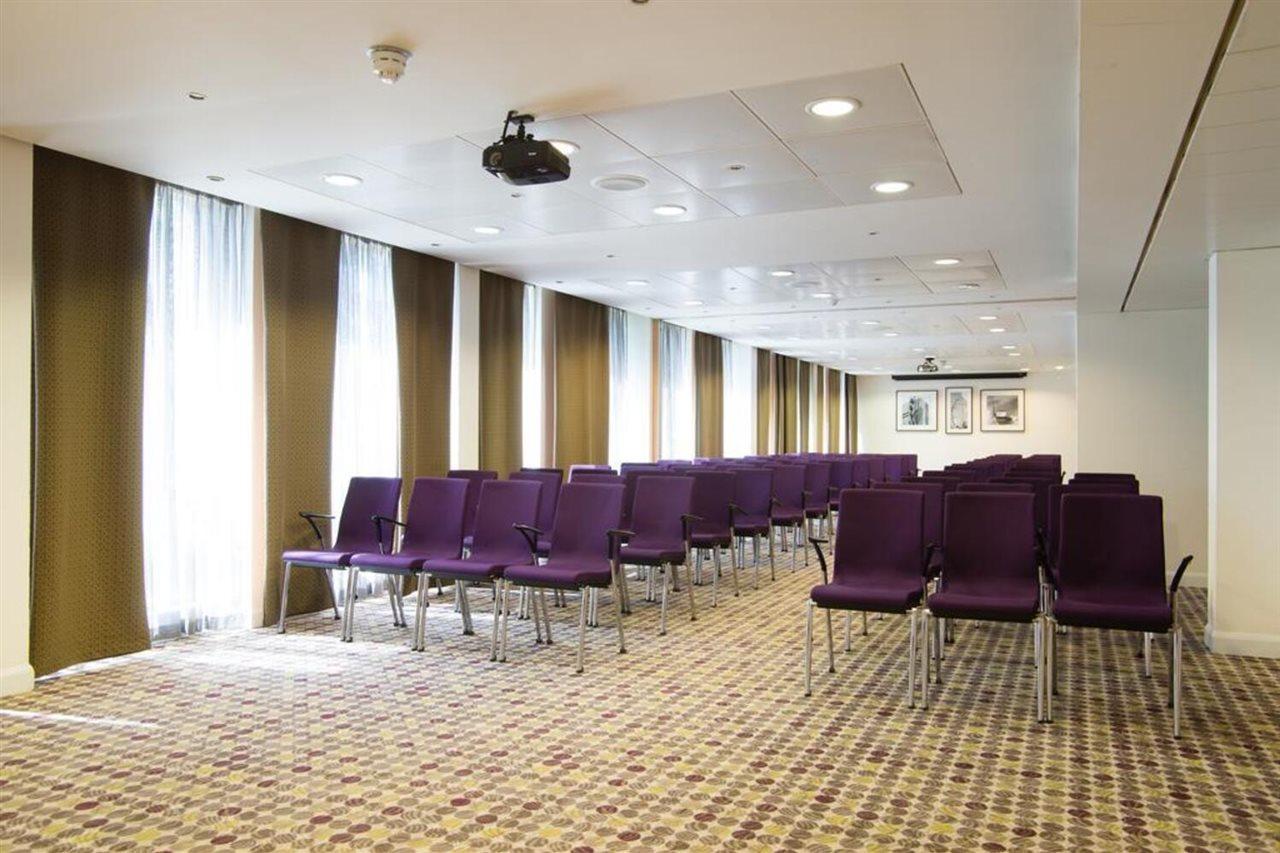 Hilton Garden Inn Birmingham Brindley Place Экстерьер фото