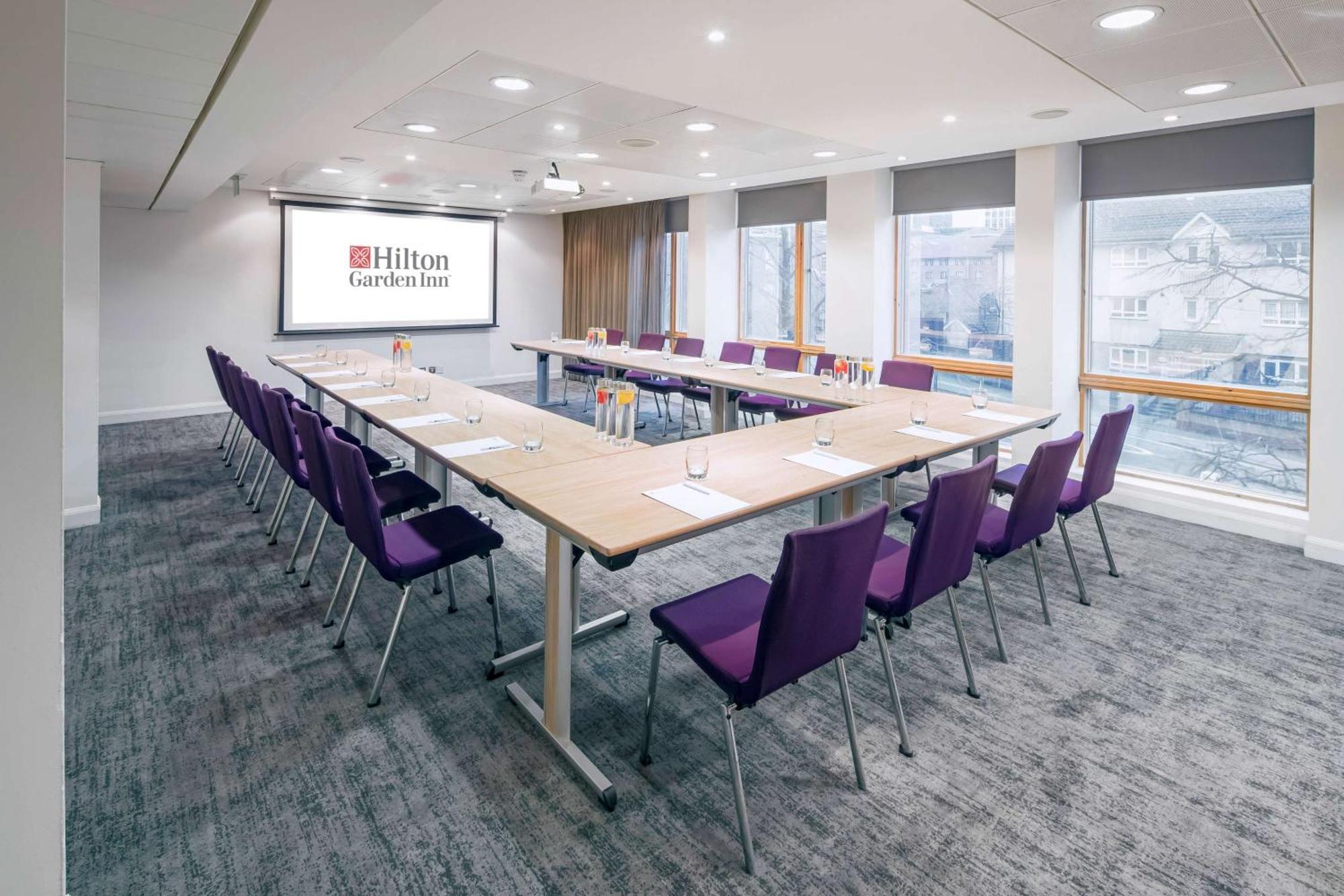 Hilton Garden Inn Birmingham Brindley Place Экстерьер фото