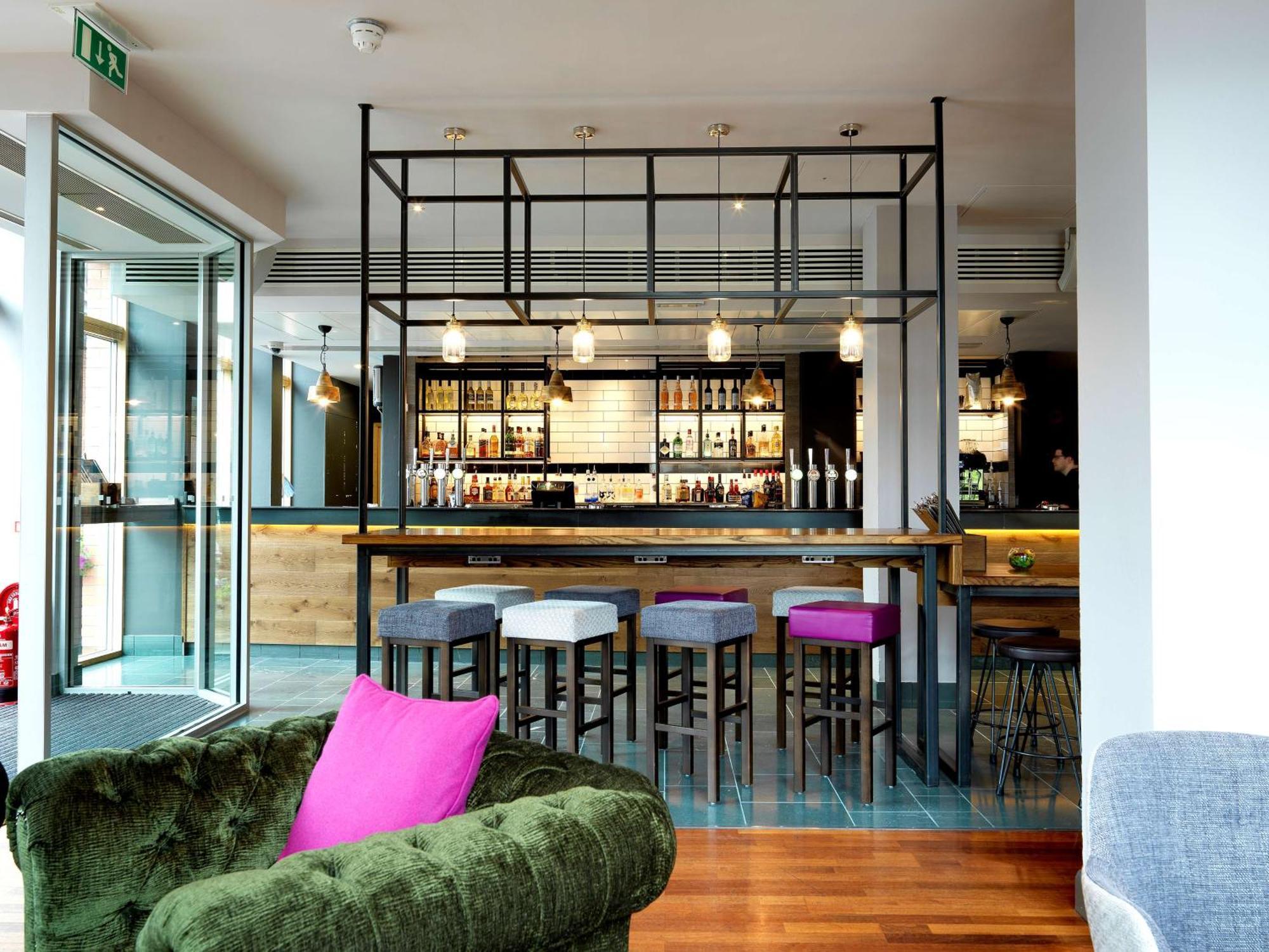 Hilton Garden Inn Birmingham Brindley Place Экстерьер фото