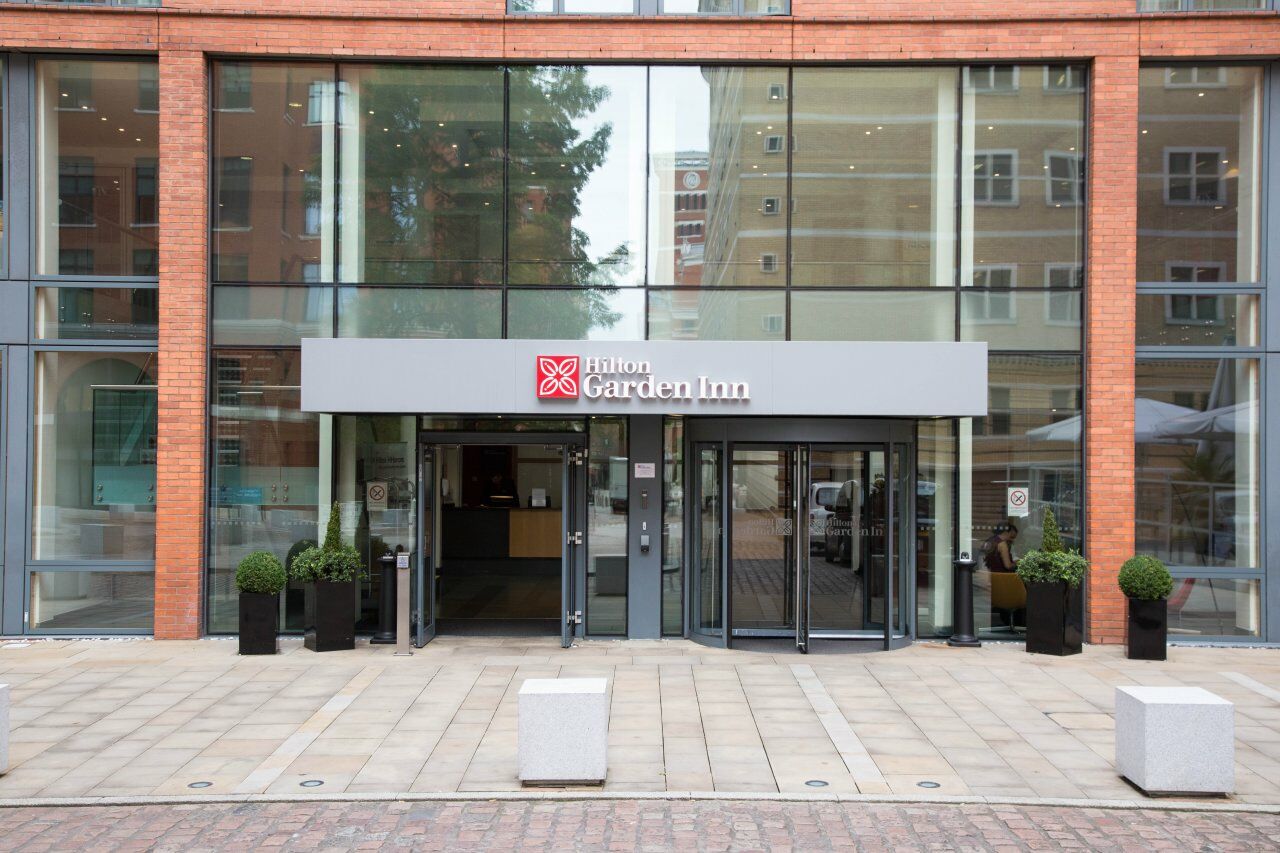 Hilton Garden Inn Birmingham Brindley Place Экстерьер фото