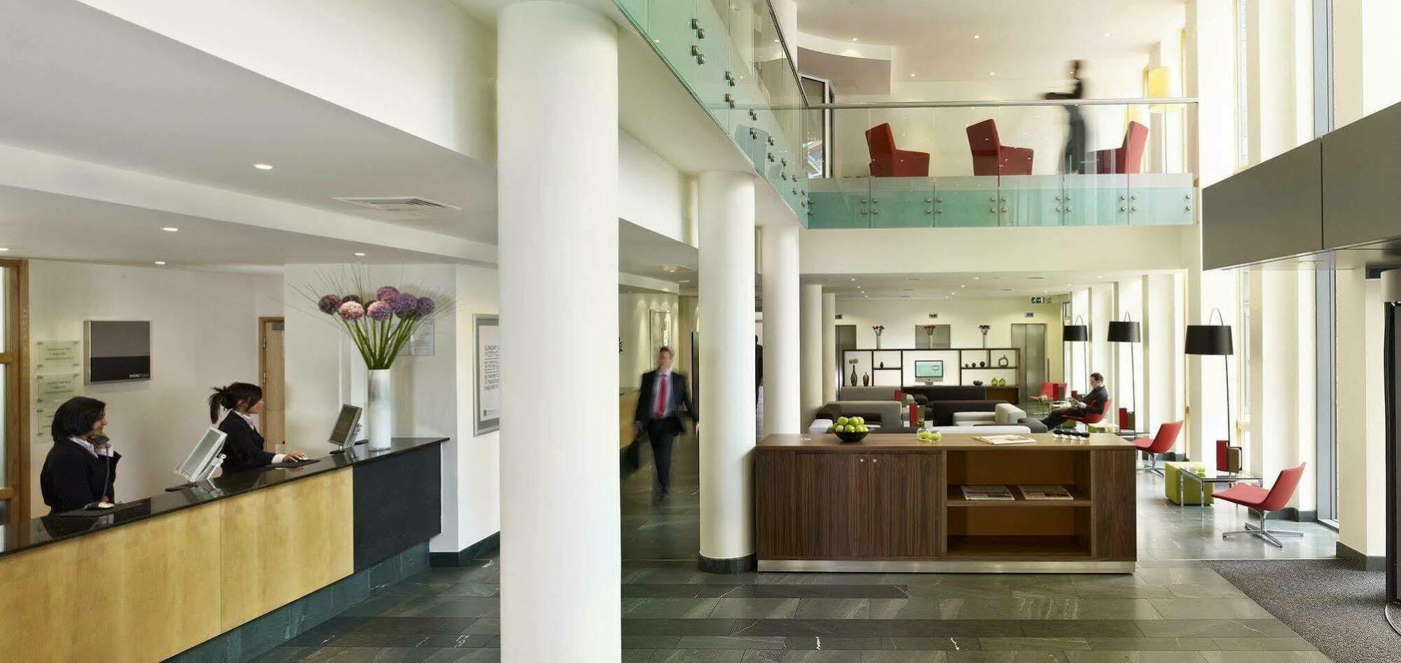 Hilton Garden Inn Birmingham Brindley Place Экстерьер фото