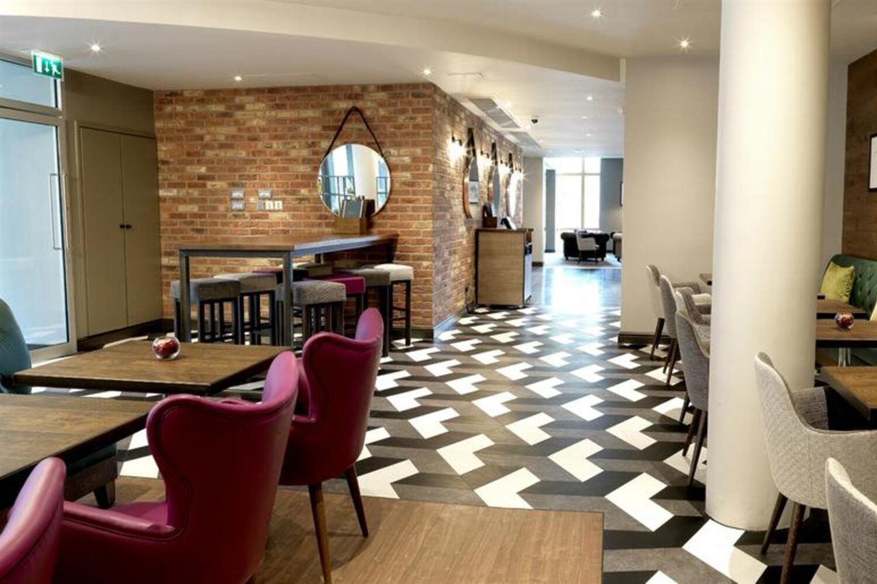 Hilton Garden Inn Birmingham Brindley Place Экстерьер фото